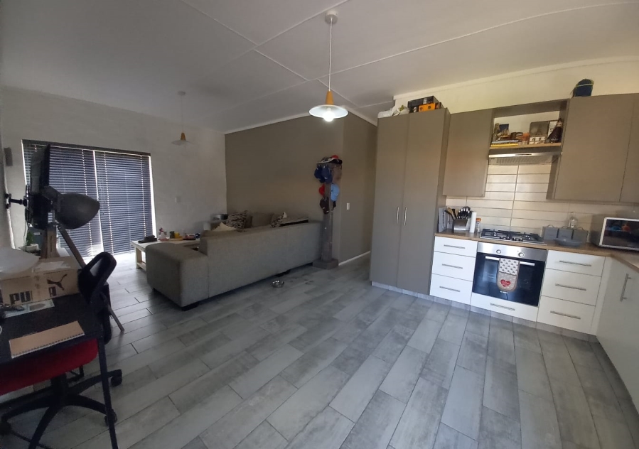 To Let 3 Bedroom Property for Rent in Mooikloof Country Estate Western Cape
